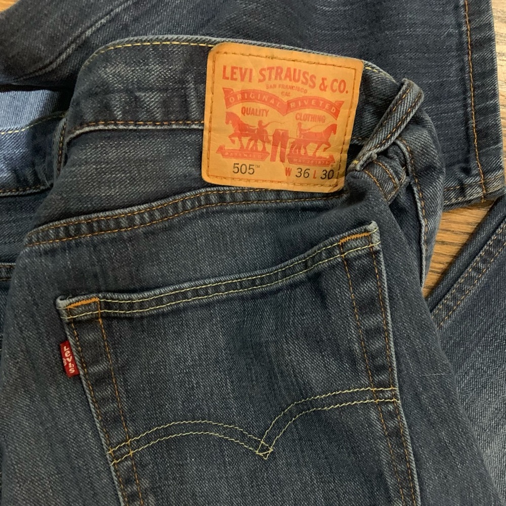 LEVIs 505✨36W 30L - Picture 2 of 9